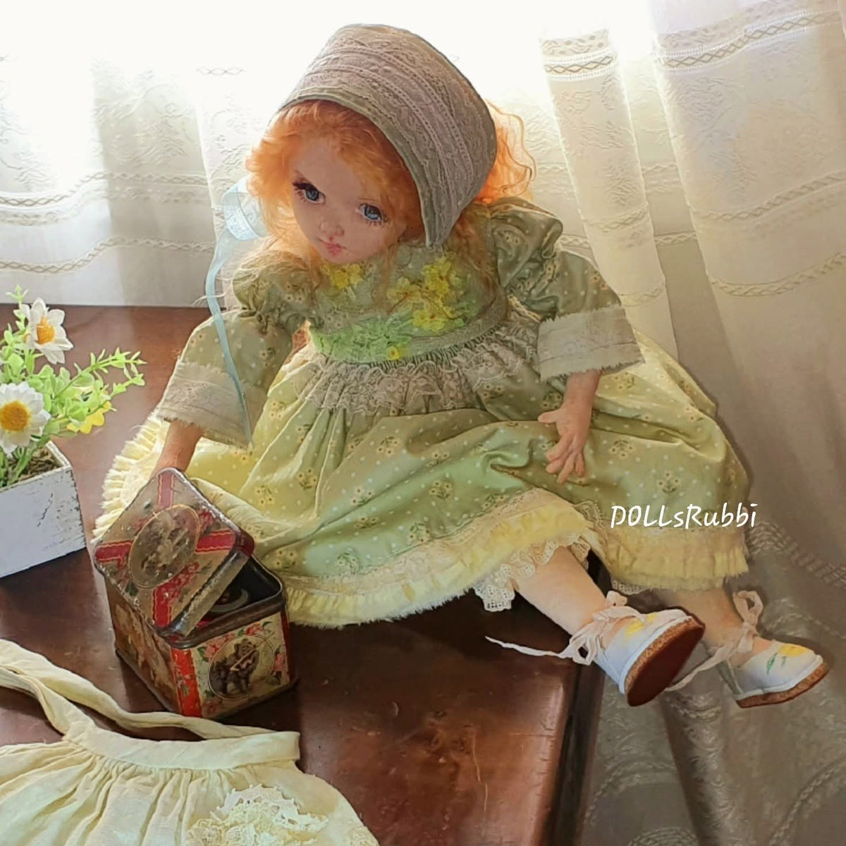 Muñeca Textil Articulada "Olivia" - Edición Única de Colección Premium